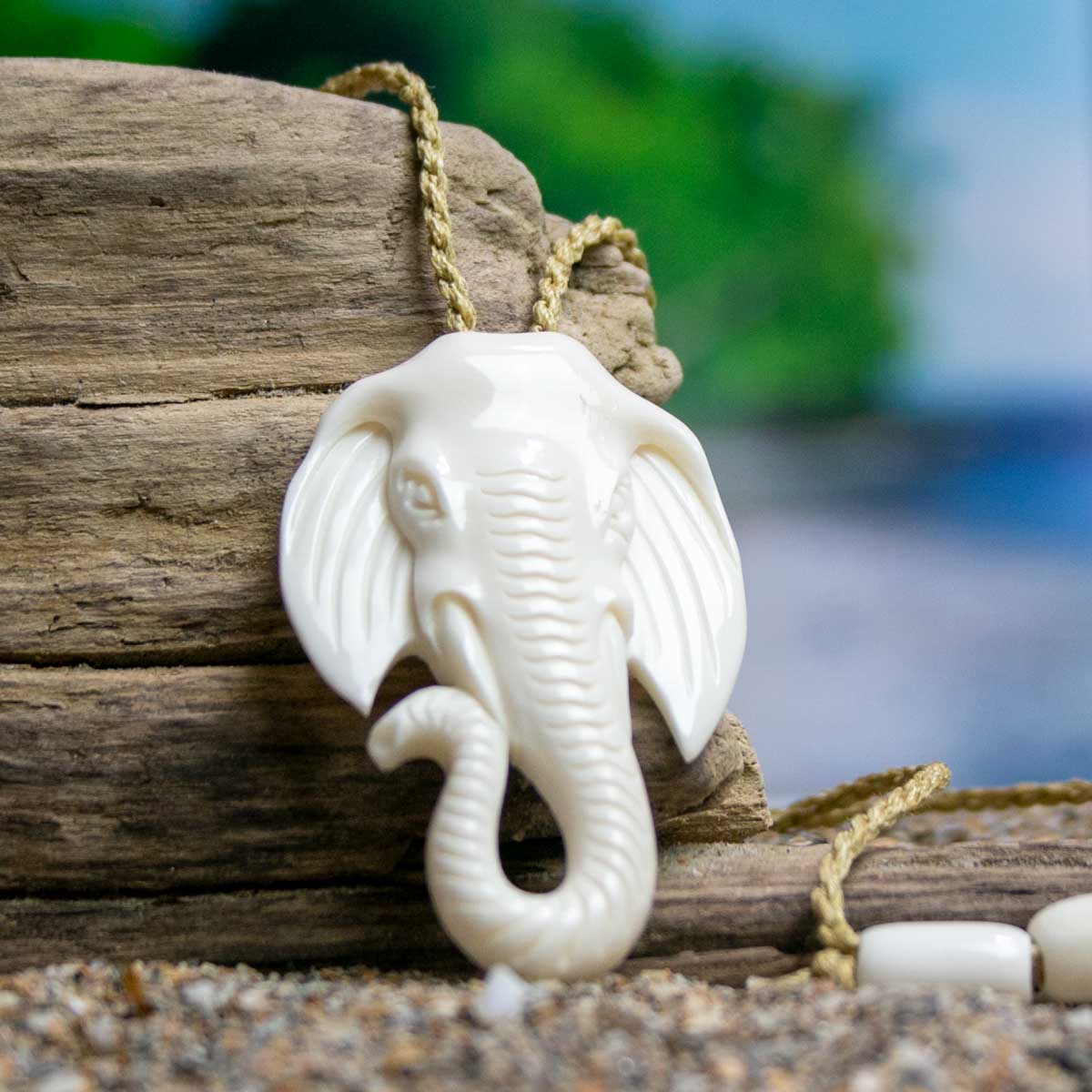 Elephant head pendant necklace newest